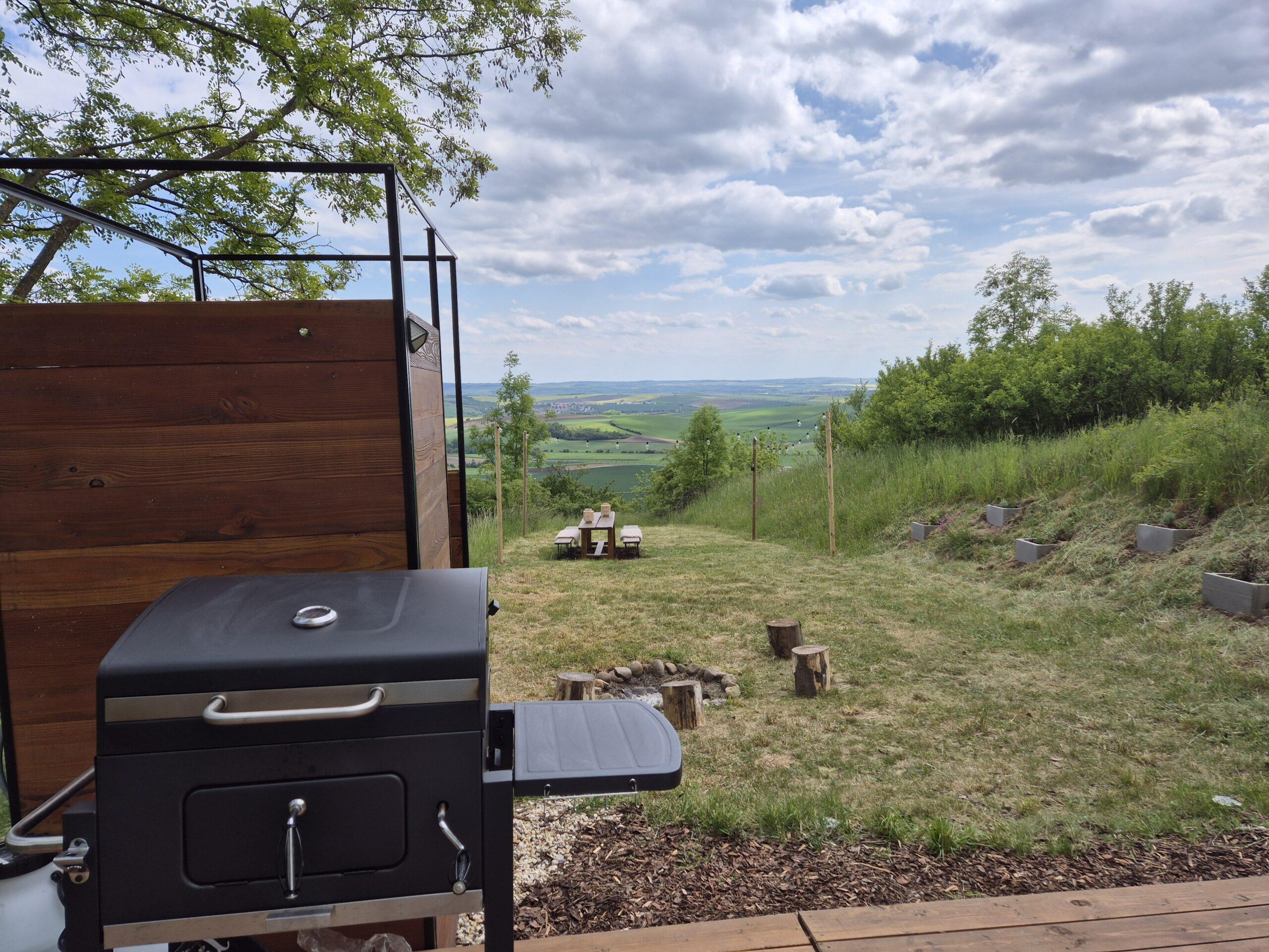 Grilování pod širým nebem